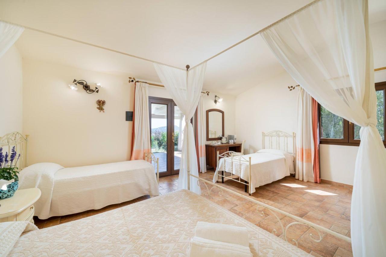 Borgo Alba Barona Turismo Rurale Golfo Aranci Exterior photo